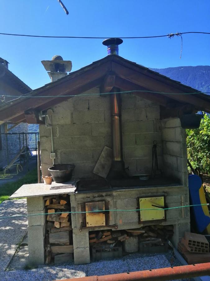 Casa Vacanze La Ca Del Cunfec Сондрио Экстерьер фото